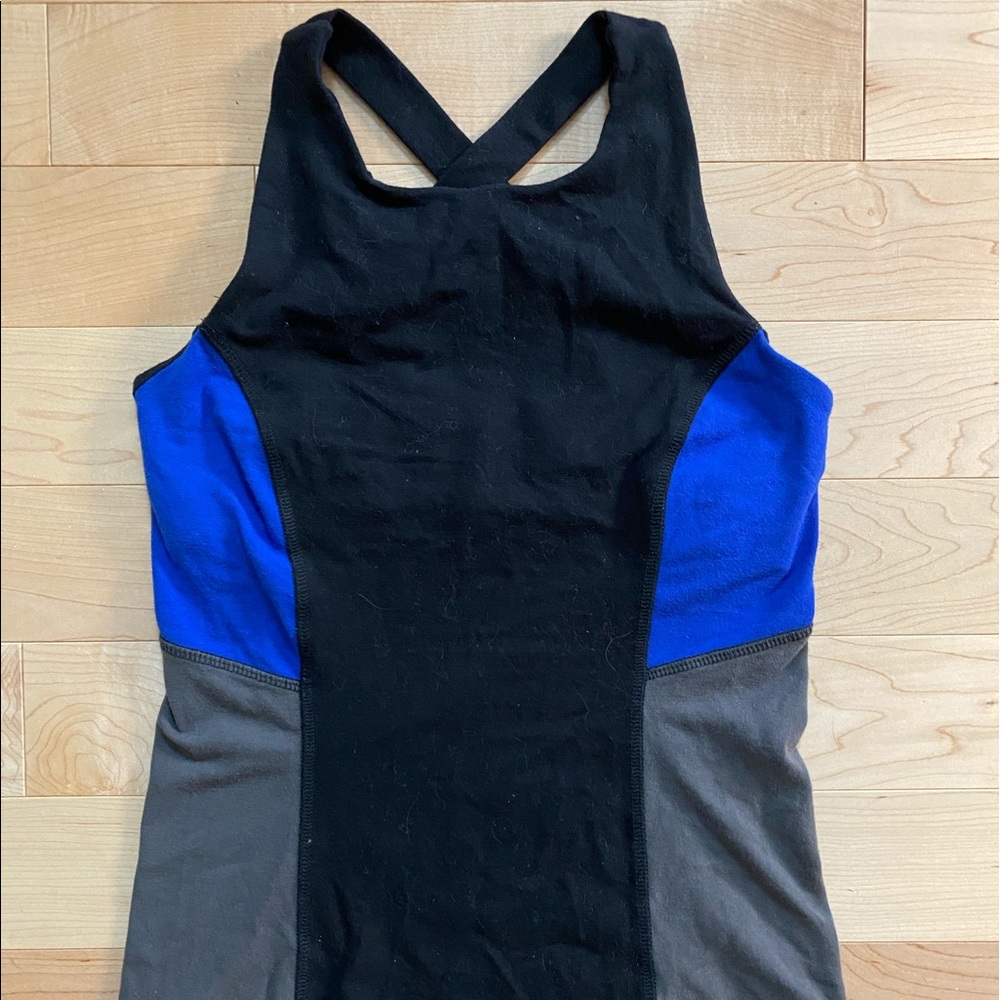 Hyde Yoga Shaka Top with shelf bra